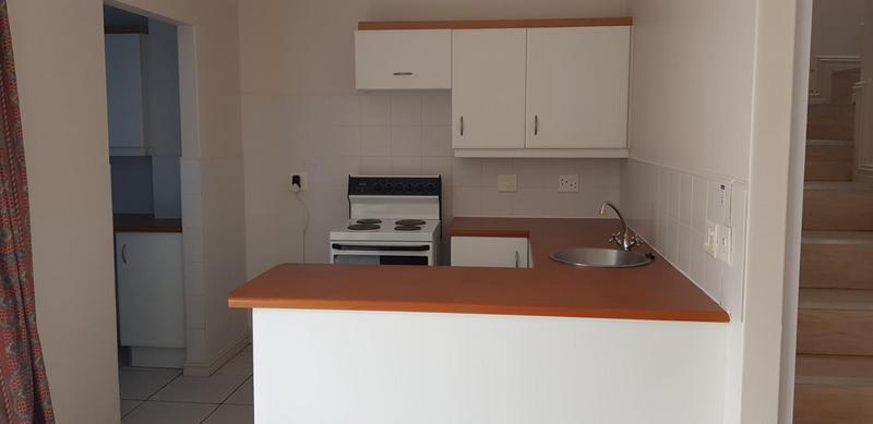 To Let 3 Bedroom Property for Rent in Claremont Western Cape